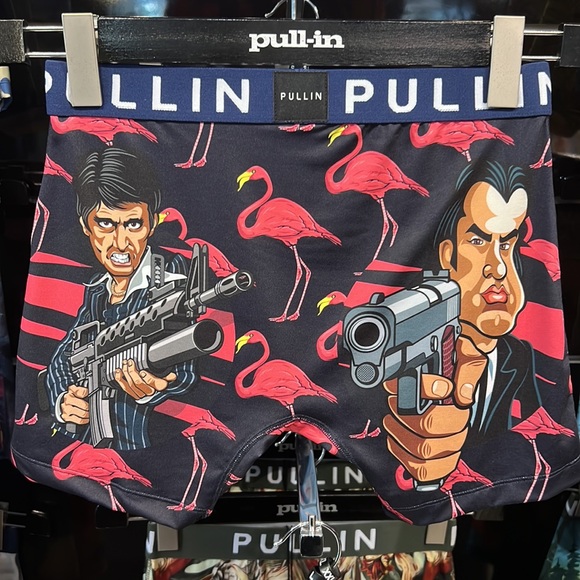 PULLIN - Picture 2 of 4